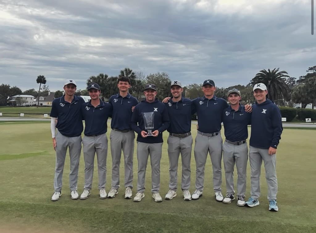 The Peoples Championship — Xavier team with trophy
